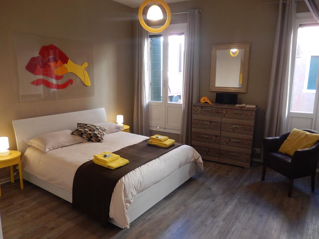Apartment Camilla Venesia Bagian luar foto